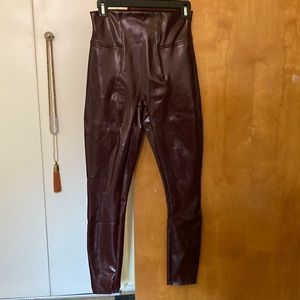 New w/out tags Spanx Patent Faux Leather Leggings